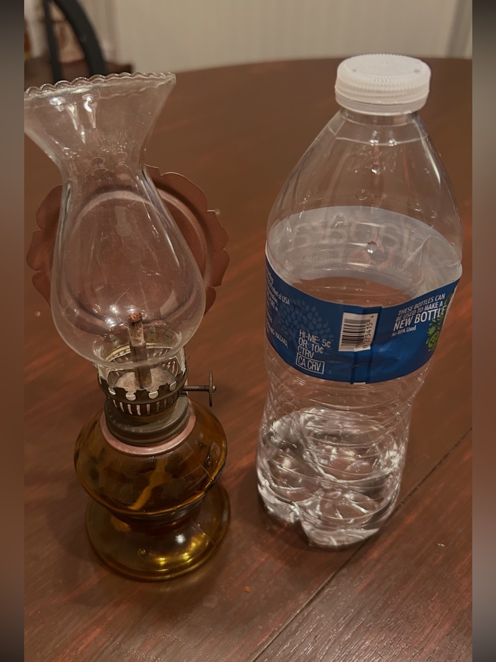 Amber Glass Oil Lamp with Chimney - Home Dining Accent